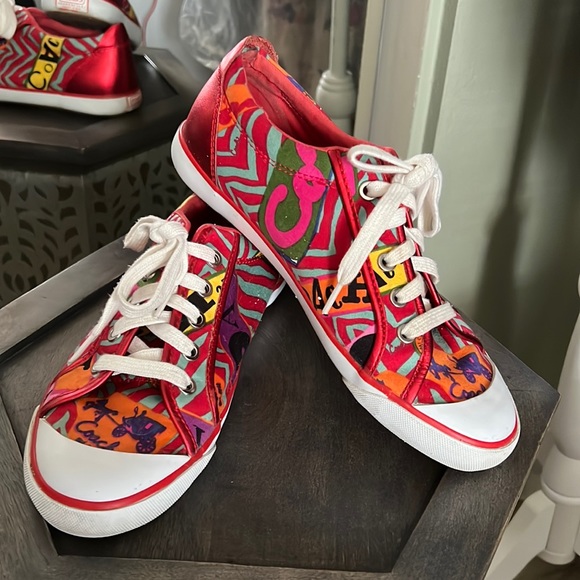 š„1 hour sale - Coach, barrett sneakers, size 8.5, adorable